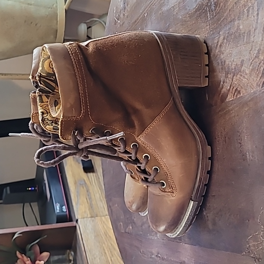 Fly London leather Heeled Lace Up Boots - Picture 3 of 6